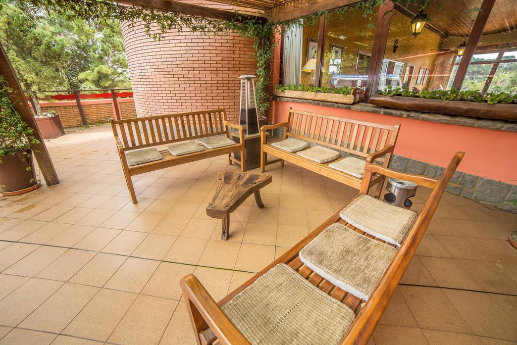 Hotel Recanto Sao Cristovao - Proximo Ao Parque Tarundu Кампус-ду-Жордау Экстерьер фото
