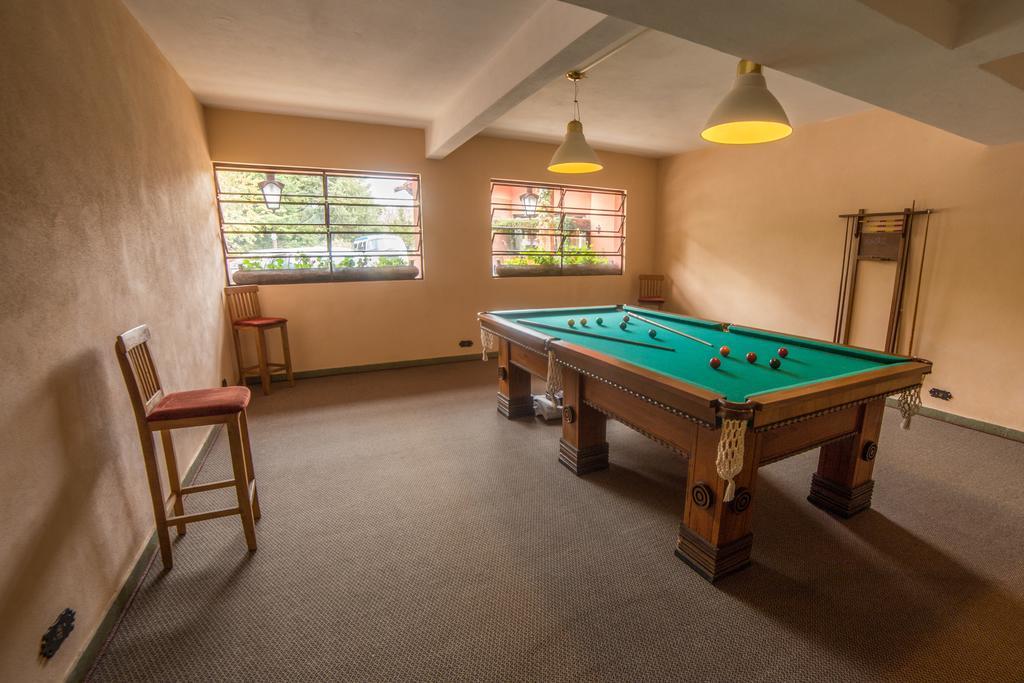 Hotel Recanto Sao Cristovao - Proximo Ao Parque Tarundu Кампус-ду-Жордау Экстерьер фото