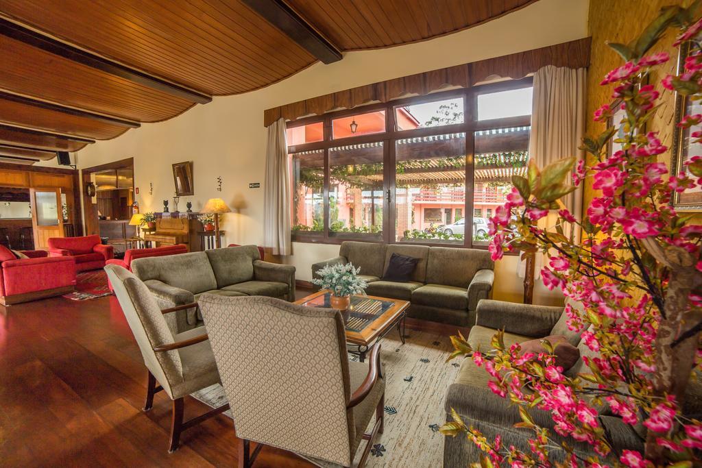 Hotel Recanto Sao Cristovao - Proximo Ao Parque Tarundu Кампус-ду-Жордау Экстерьер фото
