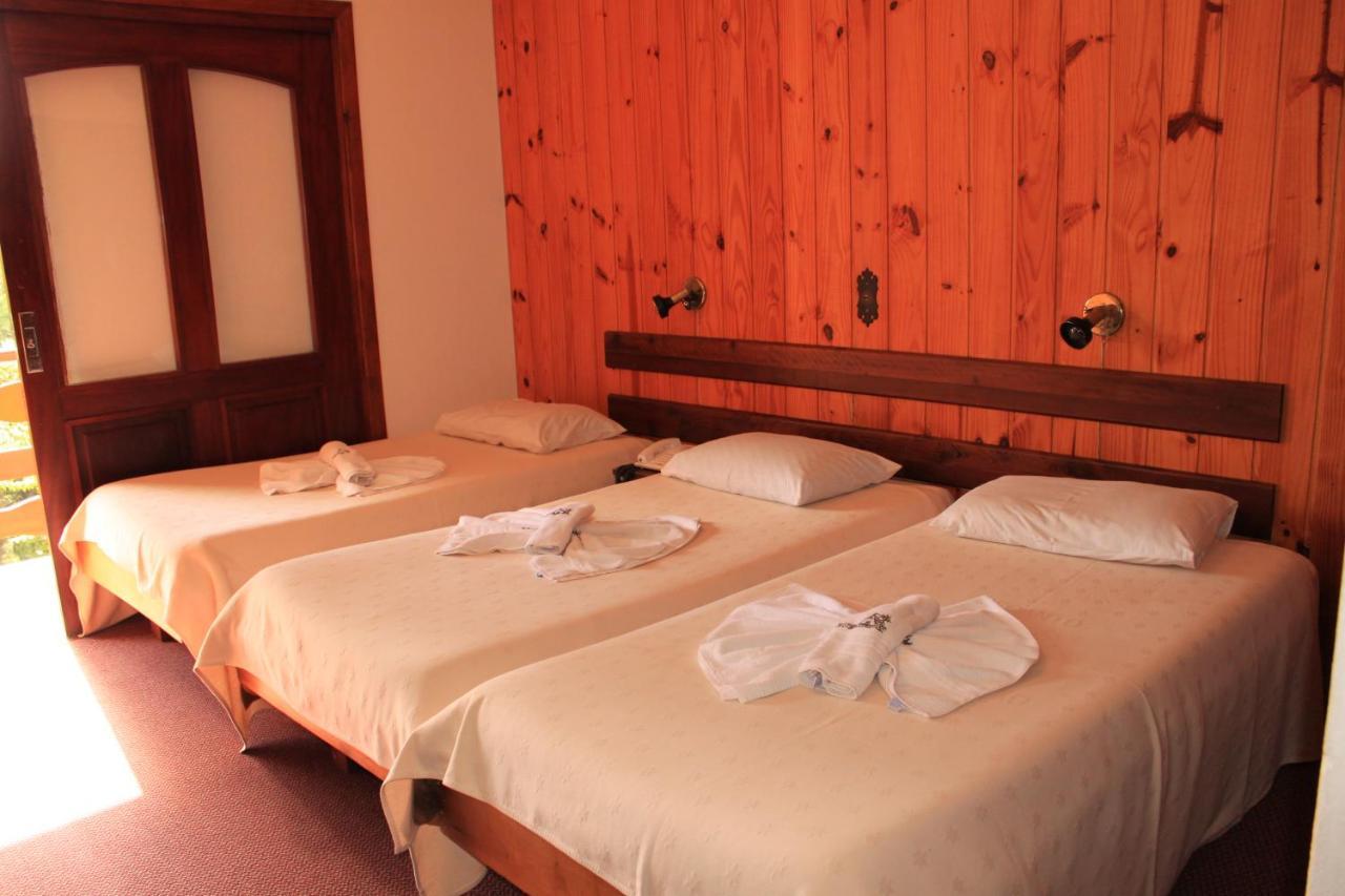 Hotel Recanto Sao Cristovao - Proximo Ao Parque Tarundu Кампус-ду-Жордау Экстерьер фото
